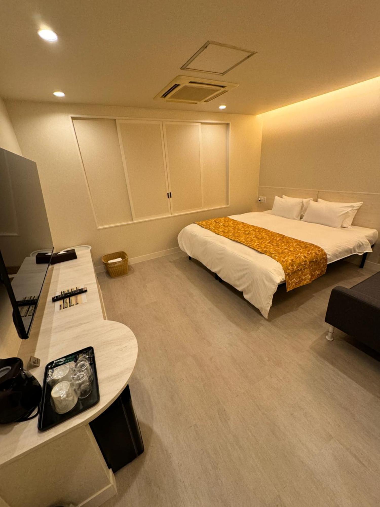 Hotel Be-Zen Shimanouchi Осака Екстериор снимка