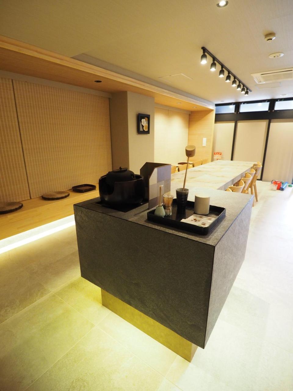 Hotel Be-Zen Shimanouchi Осака Екстериор снимка