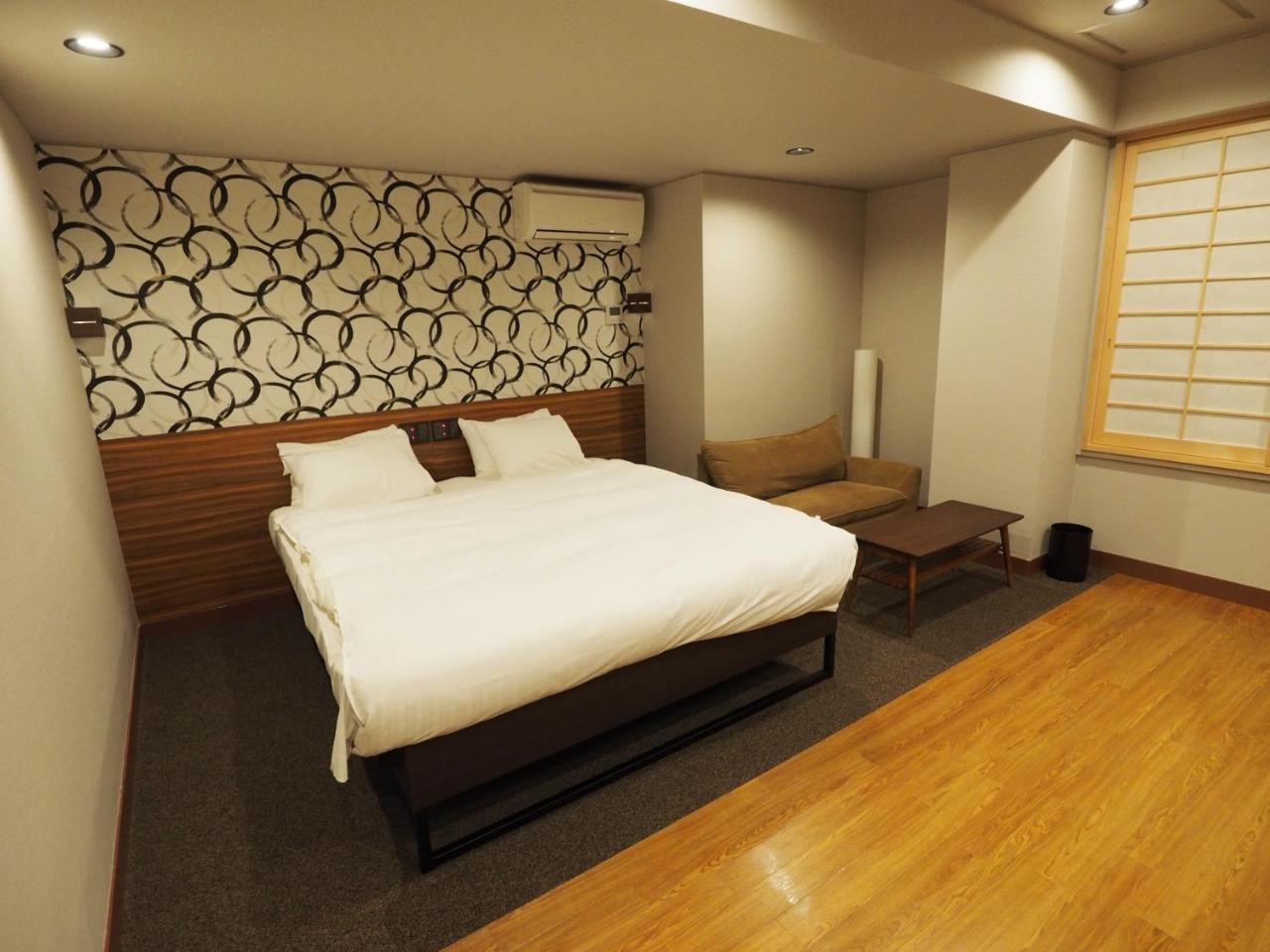 Hotel Be-Zen Shimanouchi Осака Екстериор снимка